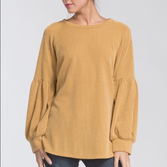 Puffed sleeve mustard loose sweater top - Picture 2 of 5